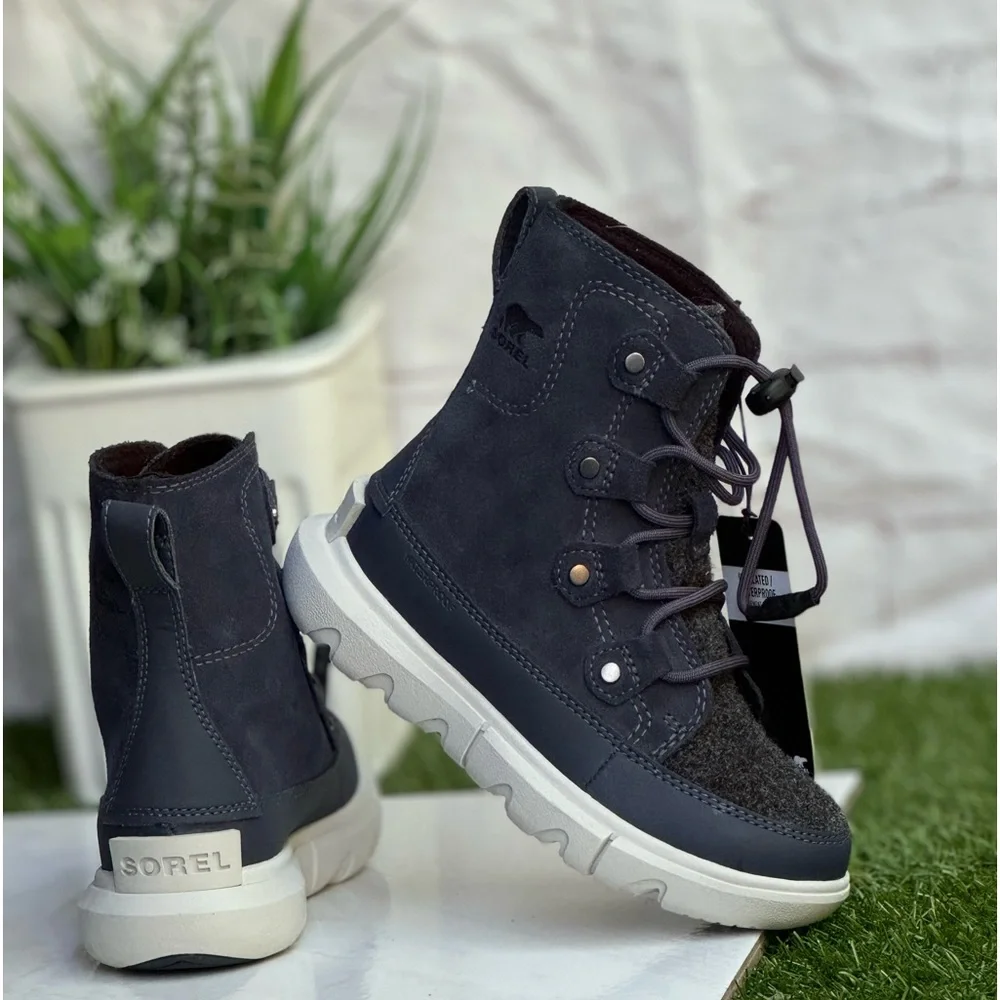 Sorel Kids' Explorer Waterproof Lace-up Boot In India Ink/ Moonstone size 11 new
